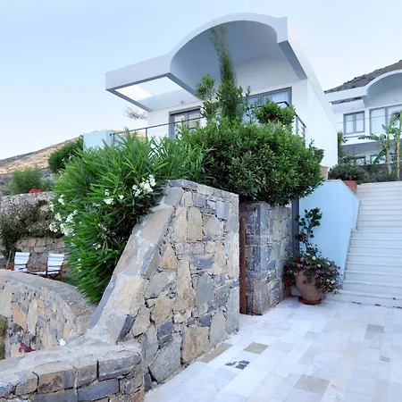 Living Residences * Elounda (Crete)